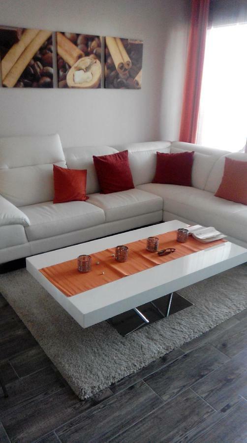 Oasis Beach 5 Appartement Orihuela Buitenkant foto